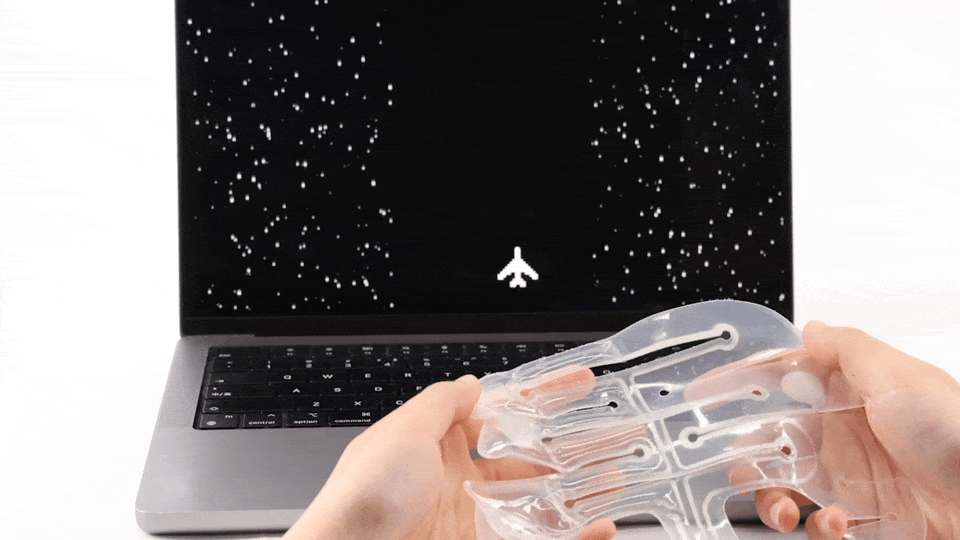 Animated multi-mode game handle